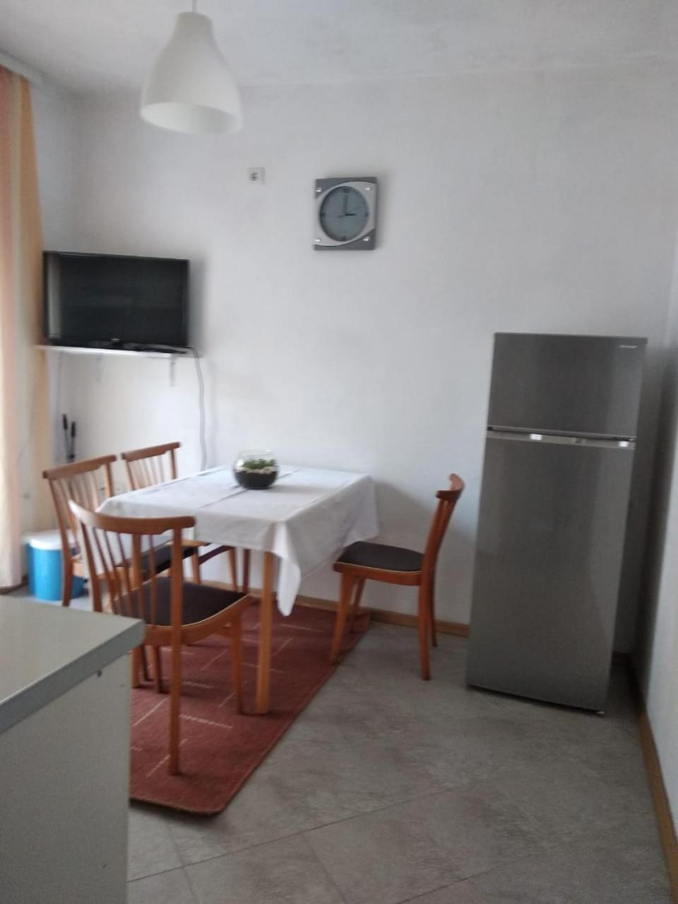 Dijana Lägenhet Budva